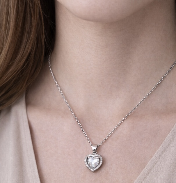 COLLAR PANDO CORAZON PLATA